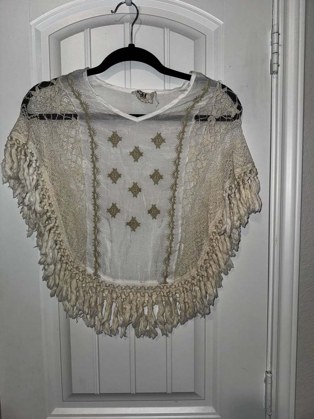 Rossmore Quinn Poncho Ivory Embroidered Fringe Boho Top boho festival Gypsy